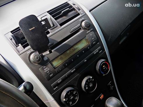 Toyota Corolla 2012 - фото 10