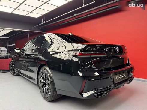 BMW 7 серия 2024 - фото 26