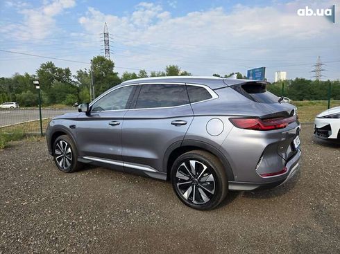 BYD Song Plus 2025 - фото 16