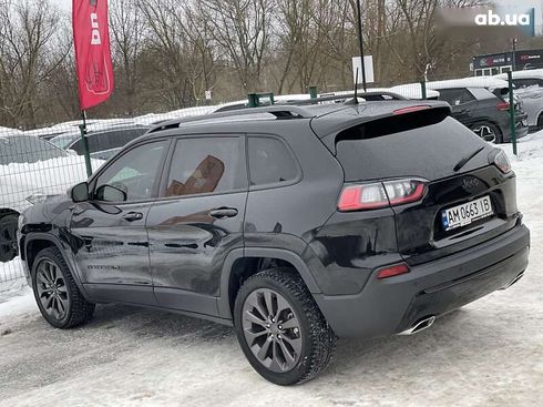 Jeep Cherokee 2020 - фото 18