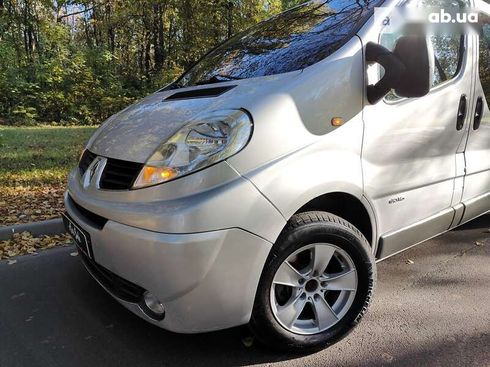 Renault Trafic 2012 - фото 4