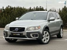 Продаж вживаних Volvo XC70 2010 року - купити на Автобазарі