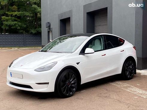 Tesla Model Y 2024 - фото 4