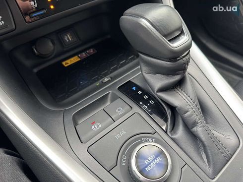 Toyota RAV4 2024 - фото 23