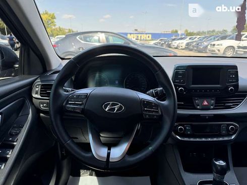 Hyundai i30 2019 - фото 12