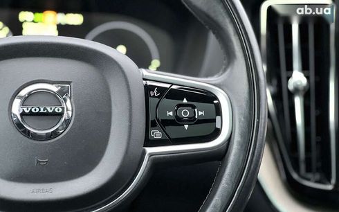 Volvo XC60 2018 - фото 13