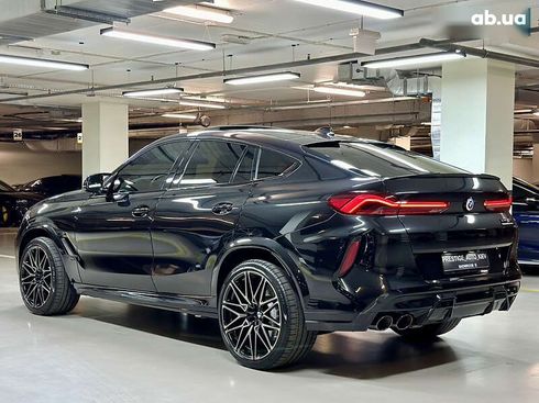 BMW X6 M 2022 - фото 21