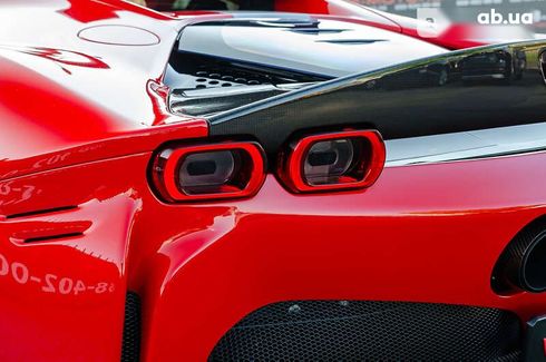 Ferrari SF90 Stradale 2022 - фото 15