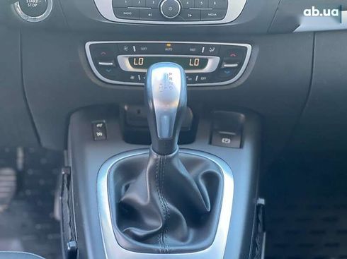 Renault Scenic 2014 - фото 19