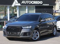 Продаж вживаних Audi Q7 2016 року в Харкові - купити на Автобазарі