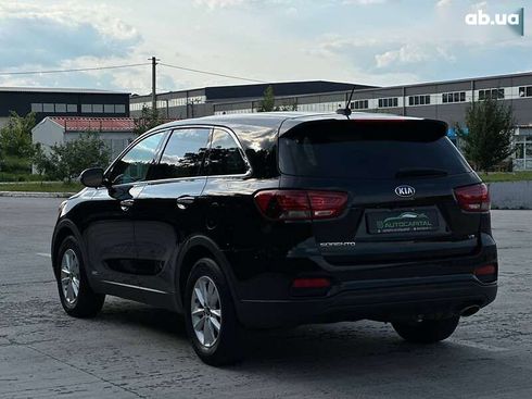Kia Sorento 2019 - фото 6