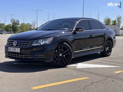Volkswagen Passat 2017 - фото 4