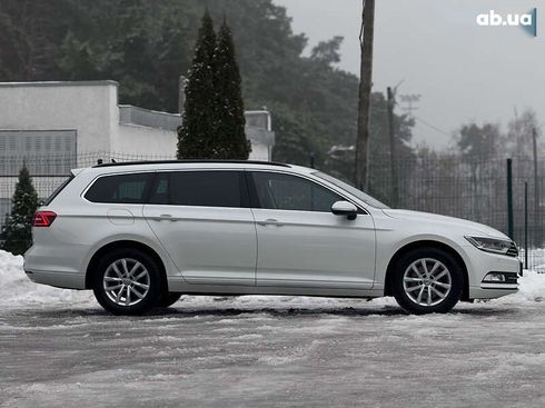 Volkswagen Passat 2017 - фото 12