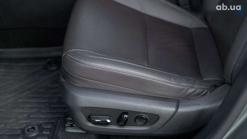 Lexus RX 2023 - фото 18