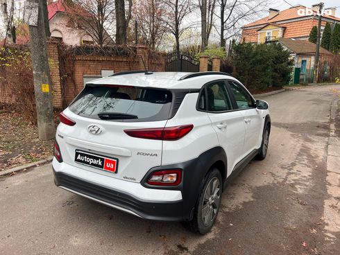 Hyundai Kona Electric 2019 белый - фото 5