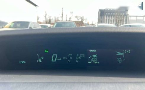 Toyota Prius 2010 - фото 11