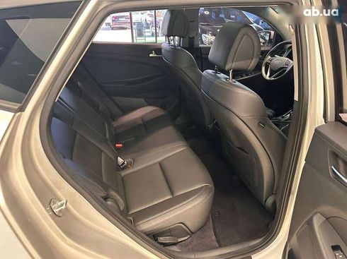 Hyundai Tucson 2018 - фото 14