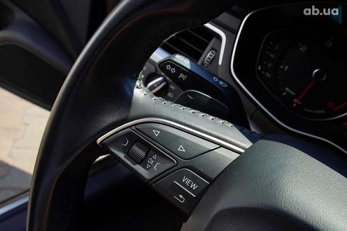 Audi A4 2018 - фото 21