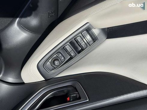 Subaru Forester 2019 - фото 30