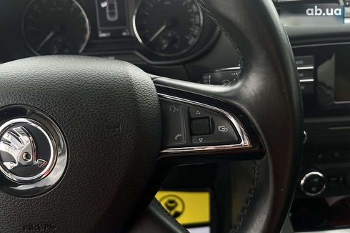 Skoda Octavia 2015 - фото 22