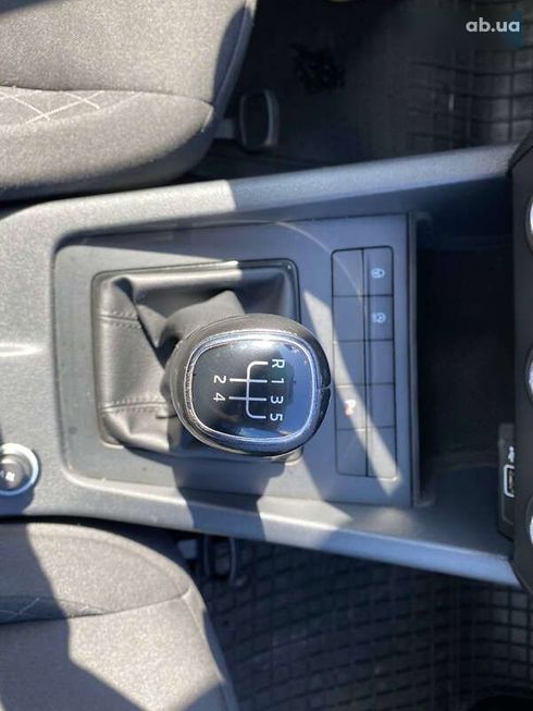 Skoda Octavia 2019 - фото 16