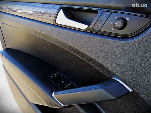 Volkswagen Passat 2021 - фото 8
