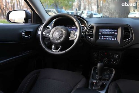 Jeep Compass 2019 - фото 11