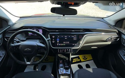 Chevrolet Bolt 2023 - фото 12