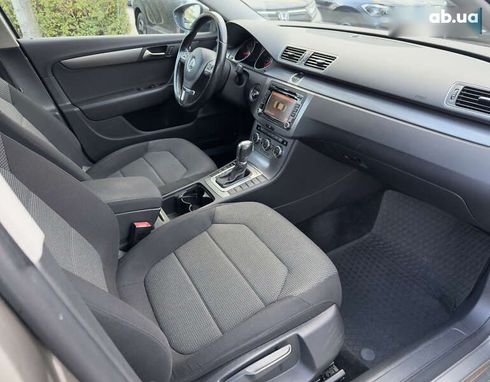 Volkswagen Passat 2013 - фото 27