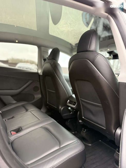 Tesla Model Y 2020 - фото 28