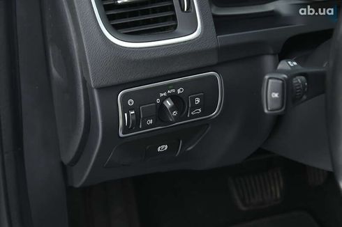Volvo V60 2017 - фото 17