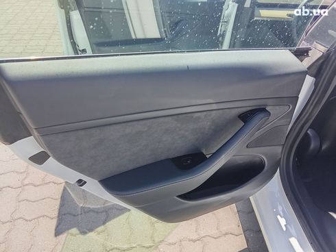 Tesla Model 3 2020 белый - фото 8