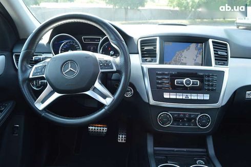 Mercedes-Benz M-Класс 2013 - фото 12