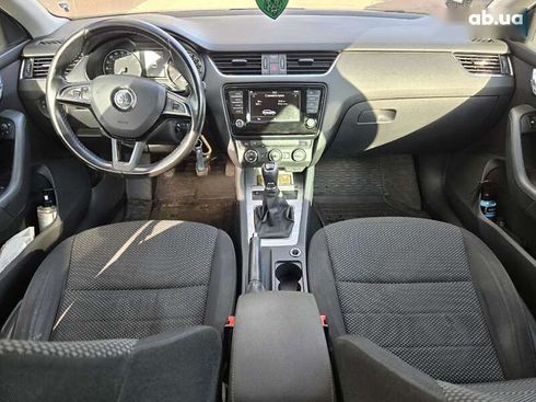 Skoda Octavia 2015 - фото 20