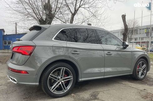 Audi SQ5 2018 - фото 23