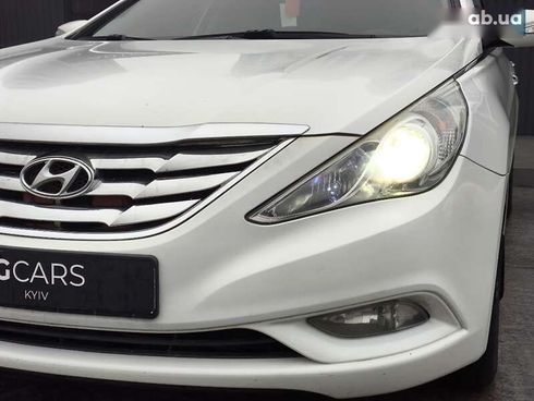 Hyundai Sonata 2010 - фото 8