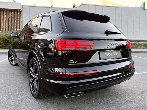 Audi Q7 2017 - фото 11