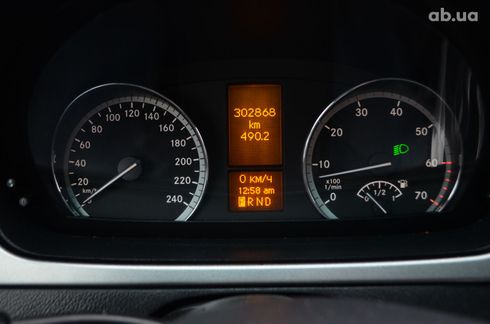Mercedes-Benz Viano 2012 серый - фото 13