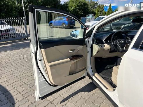 Toyota Venza 2015 - фото 10
