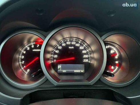 Suzuki Grand Vitara 2016 - фото 21