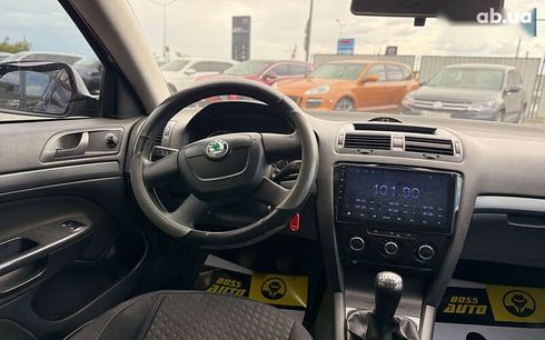 Skoda Octavia 2012 - фото 10