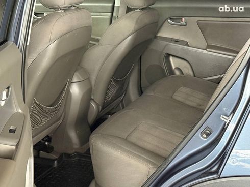 Kia Sportage 2010 синий - фото 15