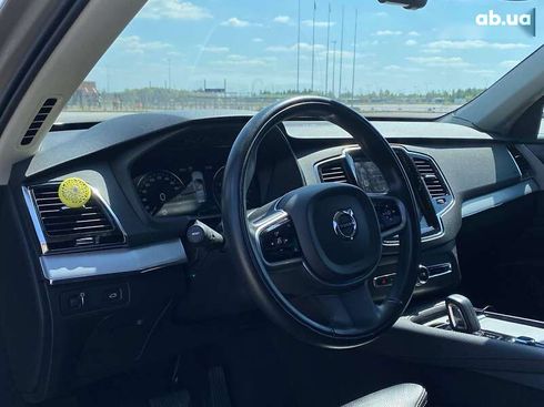 Volvo XC90 2021 - фото 16
