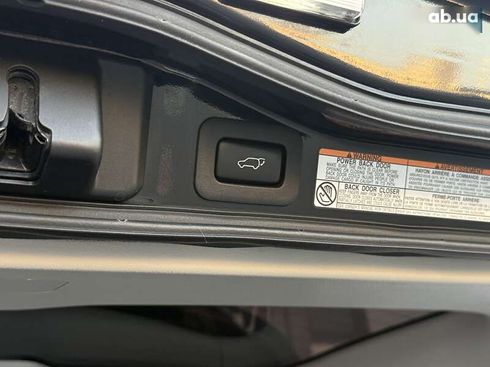 Toyota Land Cruiser 2017 - фото 30