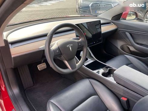 Tesla Model 3 2019 - фото 12