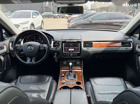 Volkswagen Touareg 2013 - фото 11