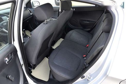 Hyundai i20 2012 - фото 16