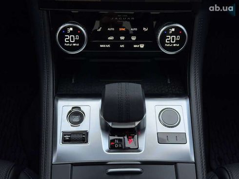 Jaguar F-Pace 2023 - фото 25