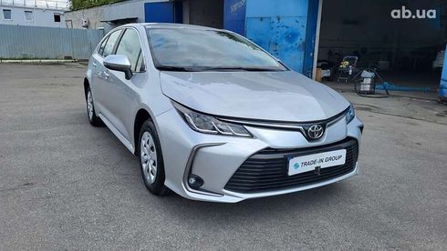 Toyota Corolla 2021 - фото 8