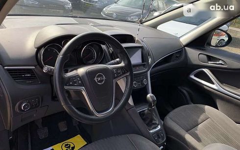 Opel Zafira 2012 - фото 10